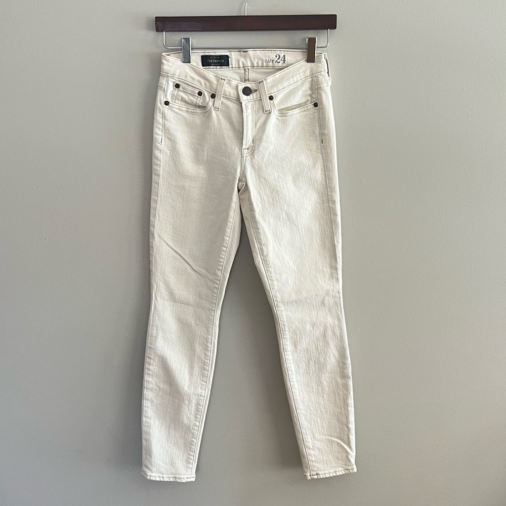 J. Crew Ecru Toothpick Skinny Denim Jeans 24